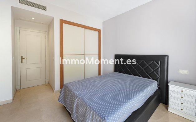 Resale - Apartment - Benahavís - Benahavís Centro