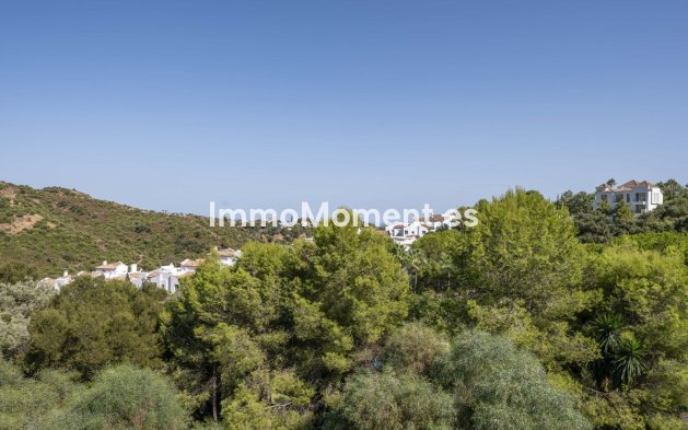 Resale - Apartment - Benahavís - Benahavís Centro