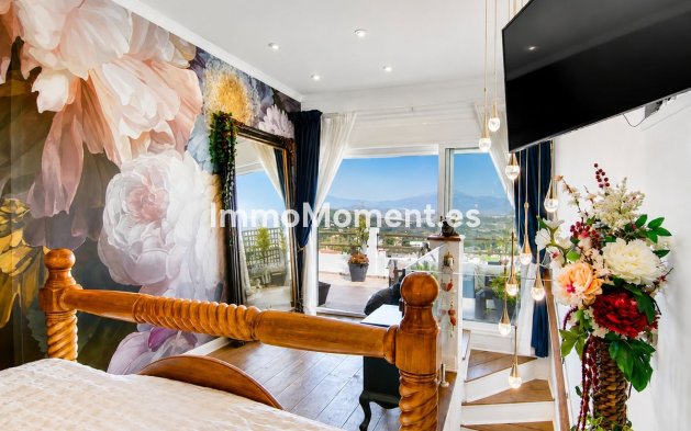 Resale - Townhouse - Inland  - Alhaurín el Grande Centro