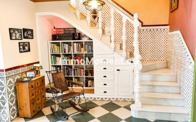 Resale - Townhouse - Inland  - Alhaurín el Grande Centro