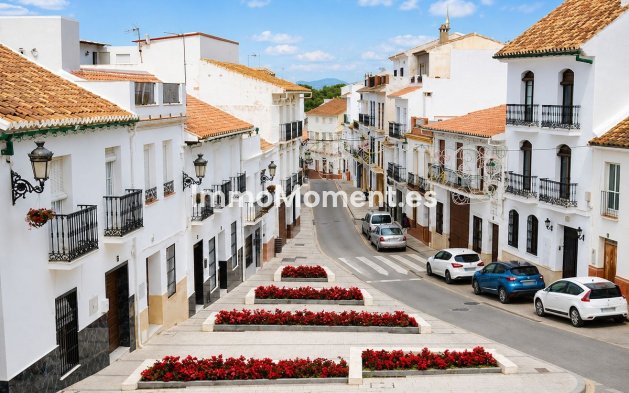 Resale - Townhouse - Inland  - Alhaurín el Grande Centro