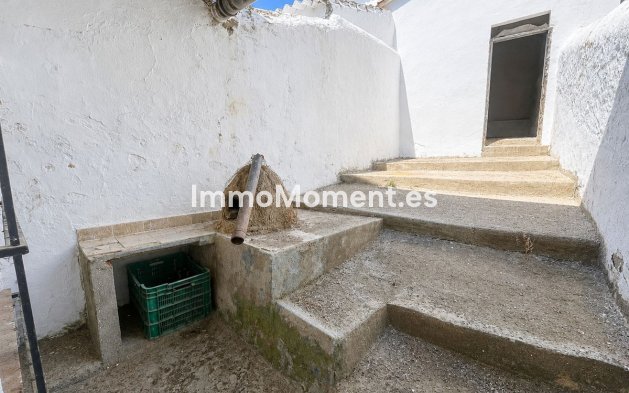 Resale - Detached villa - Inland  - Pizarra