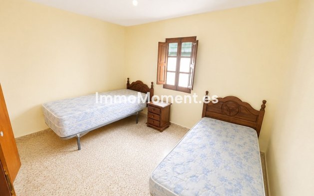 Resale - Detached villa - Inland  - Pizarra