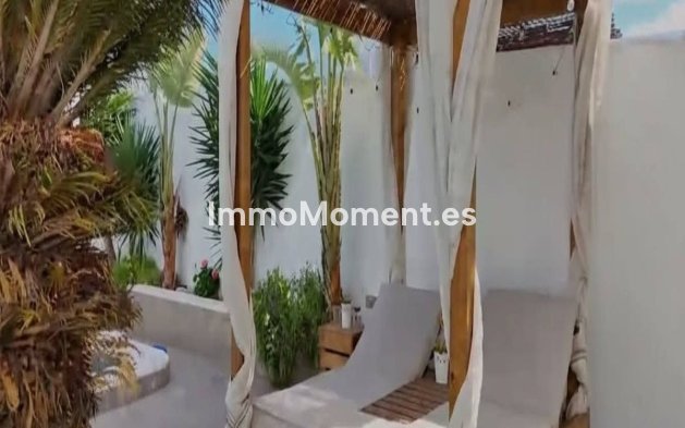 Bestaande woning - Vrijstaande villa - Torrevieja - Torrevieja Centro