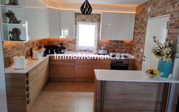Bestaande woning - Vrijstaande villa - Torrevieja - Torrevieja Centro