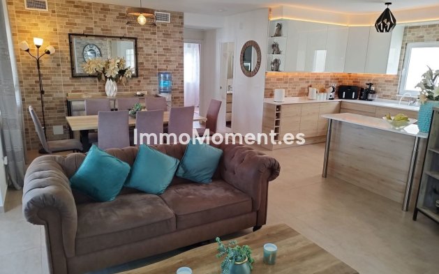 Bestaande woning - Vrijstaande villa - Torrevieja - Torrevieja Centro