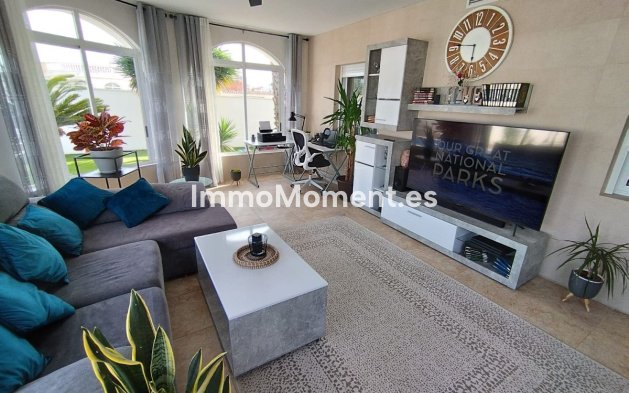 Bestaande woning - Vrijstaande villa - Torrevieja - Torrevieja Centro