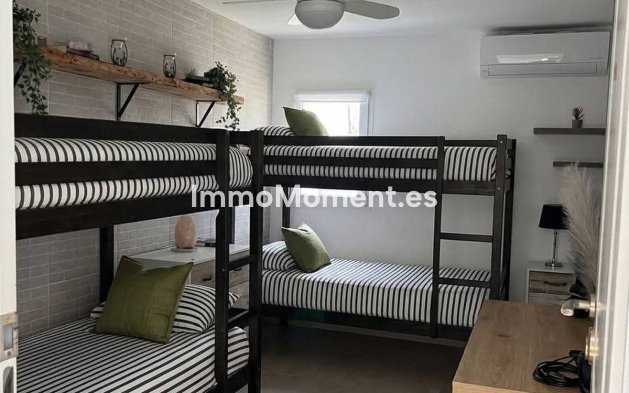 Bestaande woning - Vrijstaande villa - Torrevieja - Torrevieja Centro