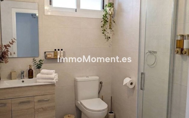 Bestaande woning - Vrijstaande villa - Torrevieja - Torrevieja Centro