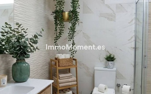 Bestaande woning - Vrijstaande villa - Torrevieja - Torrevieja Centro