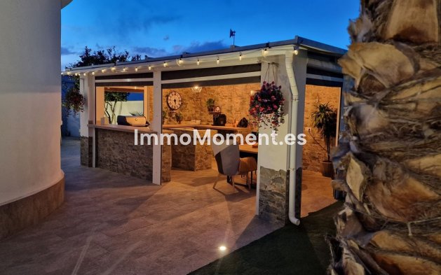 Bestaande woning - Vrijstaande villa - Torrevieja - Torrevieja Centro