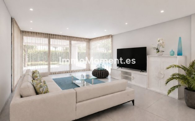 Obra nueva - Villa independiente - Estepona  - Estepona Centro