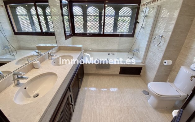 Wiederverkauf - Wohnung - Marbella - Elviria
