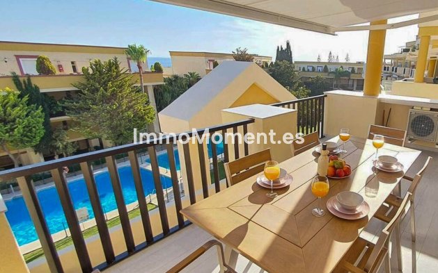 Resale - Apartment - Marbella - Elviria
