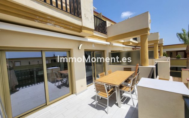 Resale - Apartment - Marbella - Elviria