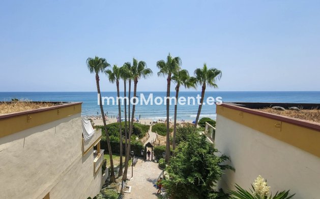 Resale - Apartment - Marbella - Elviria