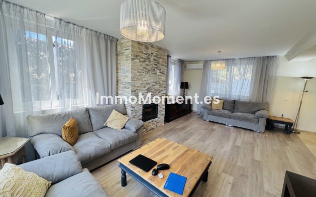 Wiederverkauf - Freistehende Villa - Marbella - Elviria