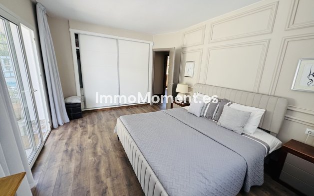 Wiederverkauf - Freistehende Villa - Marbella - Elviria