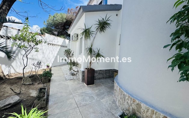 Wiederverkauf - Freistehende Villa - Marbella - Elviria