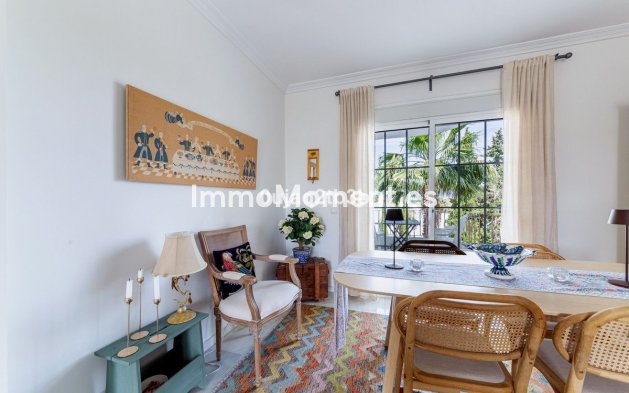 Reventa - Apartamento - Estepona  - Estepona Centro