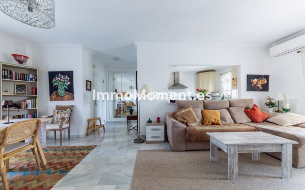 Reventa - Apartamento - Estepona  - Estepona Centro