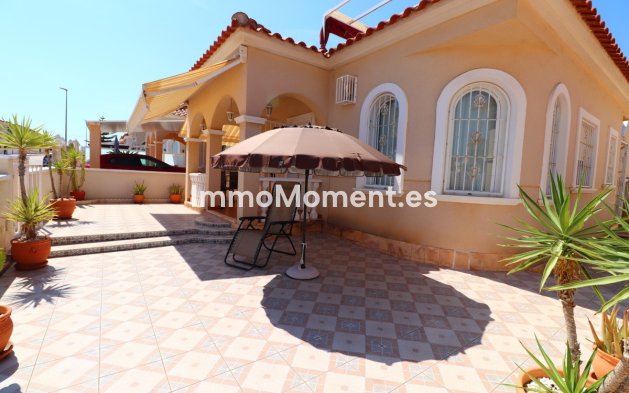 Reventa - Villa independiente - Algorfa - Lo Crispin