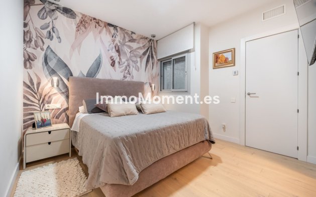 Resale - Apartment - Fuengirola - Fuengirola Centro