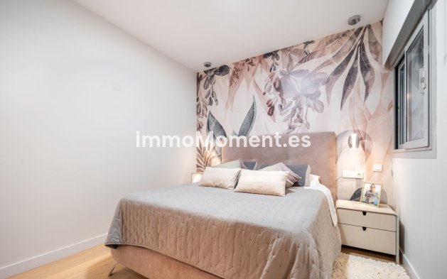 Resale - Apartment - Fuengirola - Fuengirola Centro