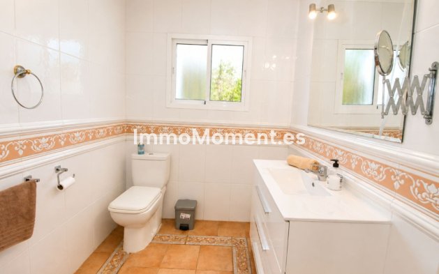 Bestaande woning - Vrijstaande villa - Mijas - Calahonda