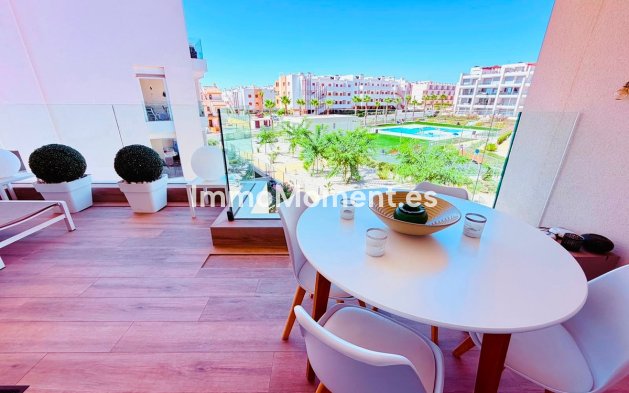 Resale - Apartment - Orihuela - Orihuela Costa