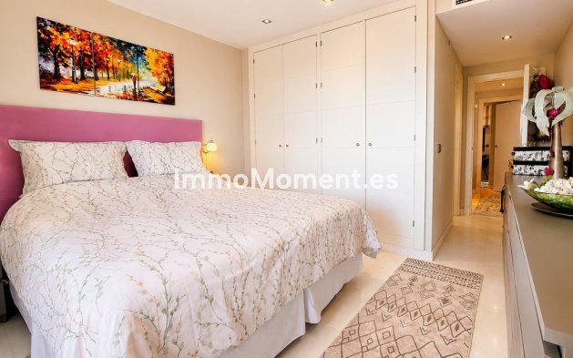Resale - Apartment - Casares - Doña Julia