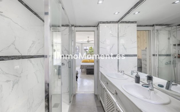 Reventa - Villa independiente - Marbella - Nueva Andalucía