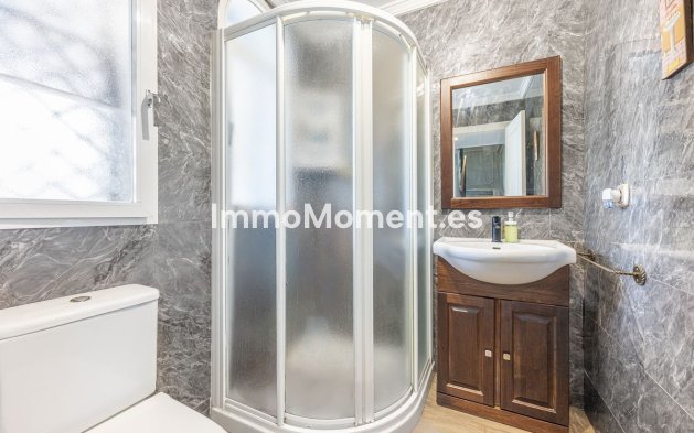 Reventa - Villa independiente - Marbella - Nueva Andalucía