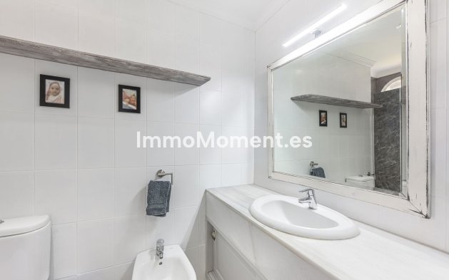 Reventa - Villa independiente - Marbella - Nueva Andalucía