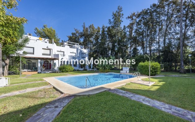 Reventa - Villa independiente - Marbella - Nueva Andalucía