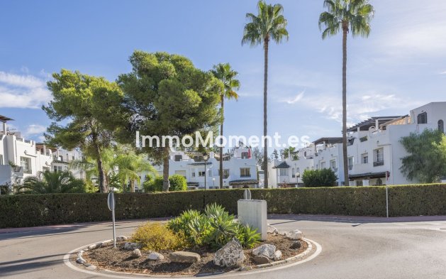Reventa - Villa independiente - Marbella - Nueva Andalucía