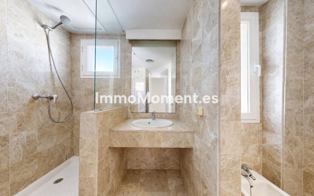 Reventa - Apartamento - Marbella - Nueva Andalucía