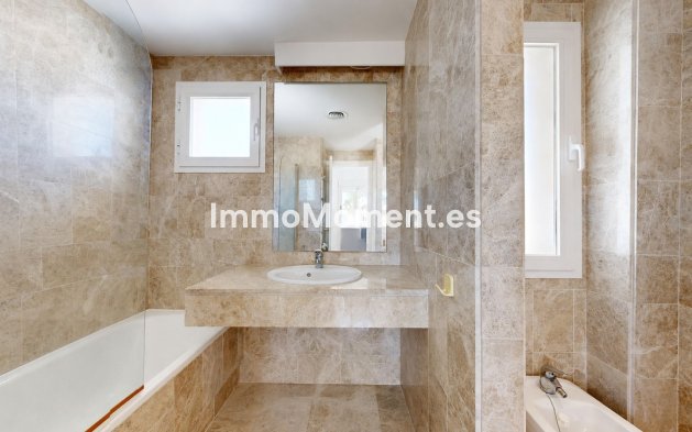 Reventa - Apartamento - Marbella - Nueva Andalucía