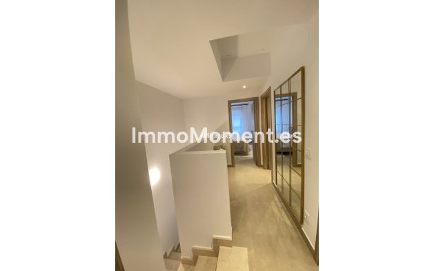 Wiederverkauf - Reihenhaus - Estepona  - Estepona Centro