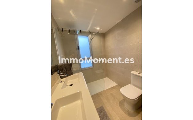 Wiederverkauf - Reihenhaus - Estepona  - Estepona Centro