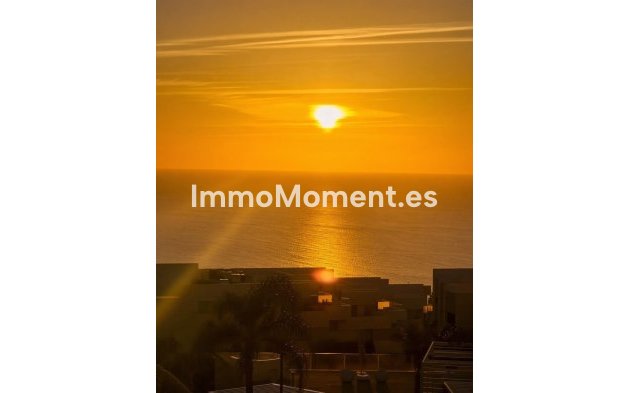 Resale - Apartment - Manilva - La Duquesa