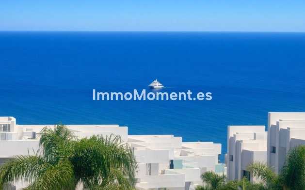 Resale - Apartment - Manilva - La Duquesa