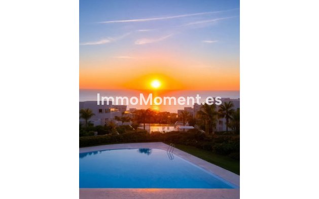 Resale - Apartment - Manilva - La Duquesa
