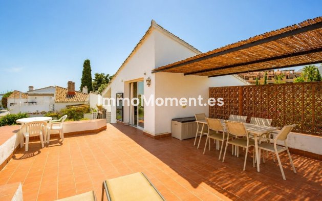 Reventa - Villa independiente - Estepona  - Estepona Centro