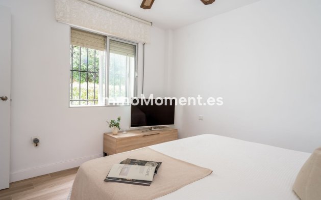 Resale - Apartment - Benalmadena - Benalmadena Centro