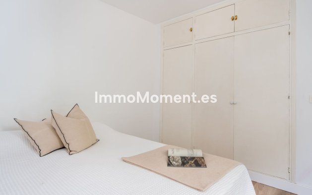 Resale - Apartment - Benalmadena - Benalmadena Centro
