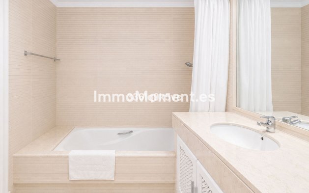 Bestaande woning - Appartement - Benahavís - Benahavís Centro