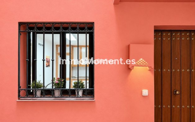 Bestaande woning - Appartement - Benahavís - Benahavís Centro