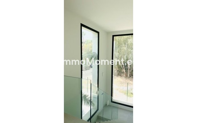 Reventa - Villa independiente - Marbella - Nueva Andalucía