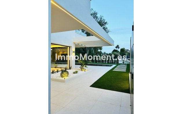 Reventa - Villa independiente - Marbella - Nueva Andalucía